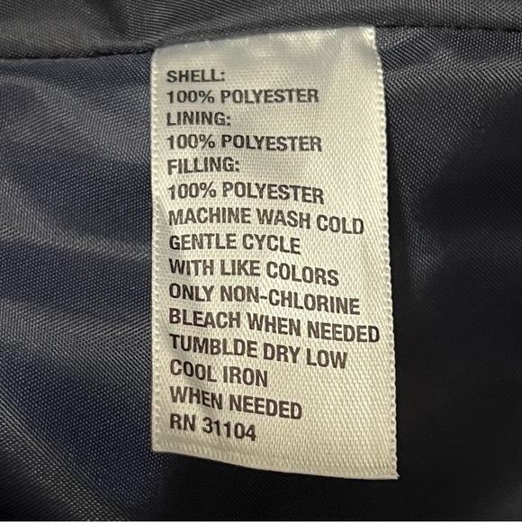 Crown & Ivy Navy Blue Puffer Vest Nautical Vineyard Vines Preppy Outdoors - Picture 7 of 8